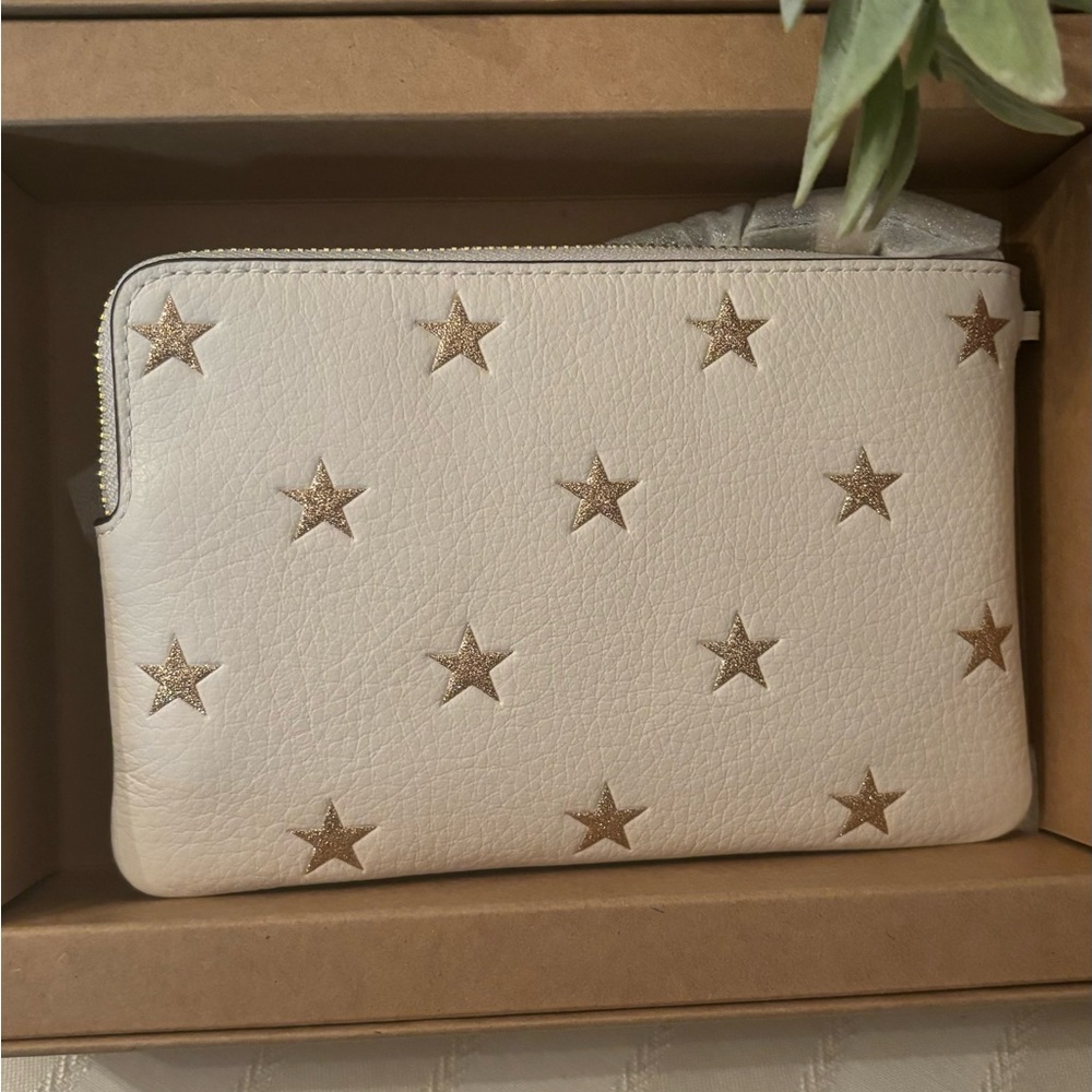 Authentic COACH Leather glitter stars wristlet and 2 charms set in box 🎁 - Picture 6 of 12